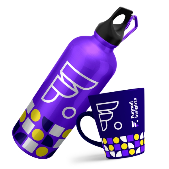 Funnell14.jpg Water bottle mock up.